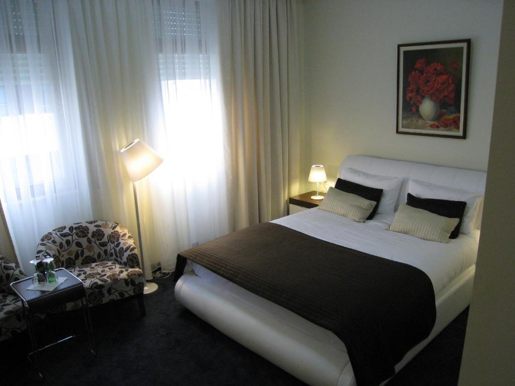Boutique Hotel Kotoni Tirana Room photo