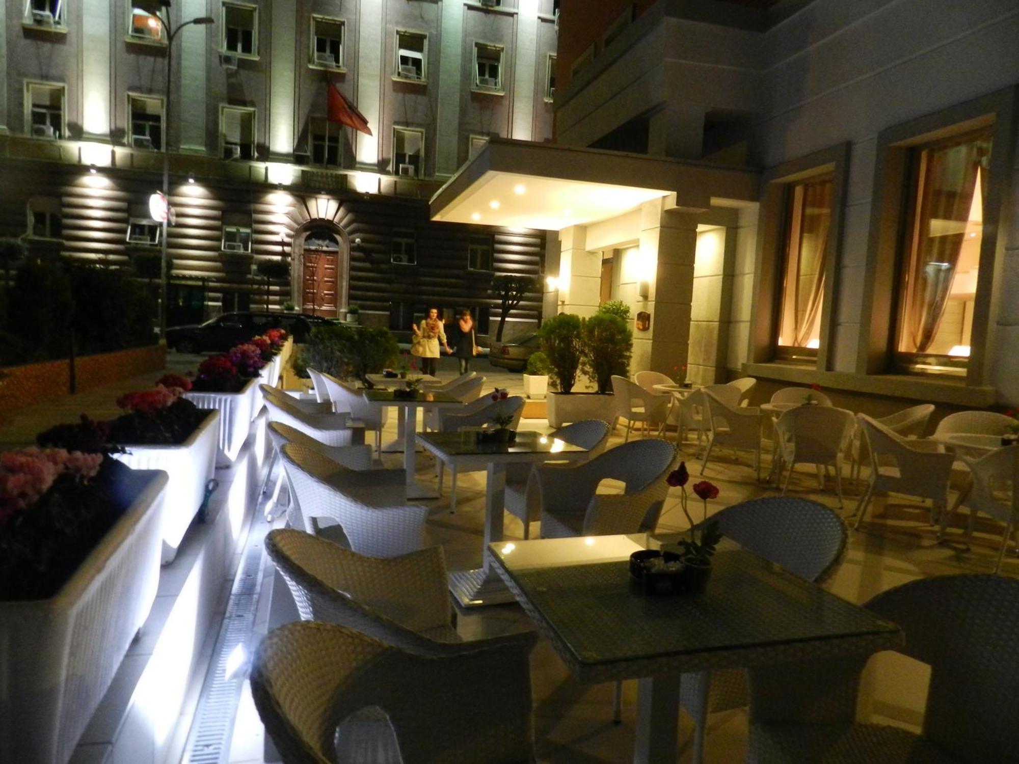 Boutique Hotel Kotoni Tirana Exterior photo